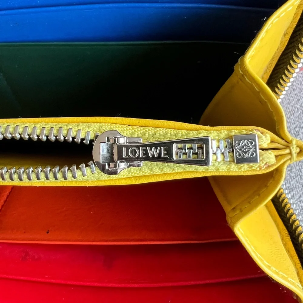 Loewe Rainbow Collection Zippy Wallet